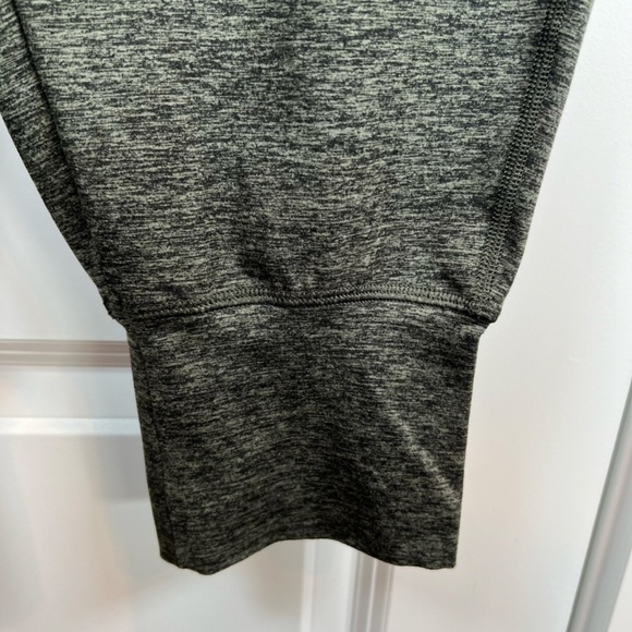 Offline by Aerie Women's Fold Over Waist Short Court Joggers Black Heather Large - Picture 5 of 14